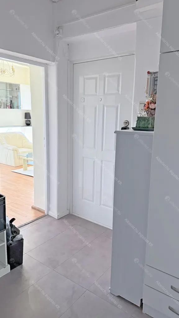 Kiadó albérlet 360000 Ft/hó áron: Budapest, XII. kerület  Böszörményi út. Mérete: 80 nm, 3 szobás | Alberlet.hu - 6645708