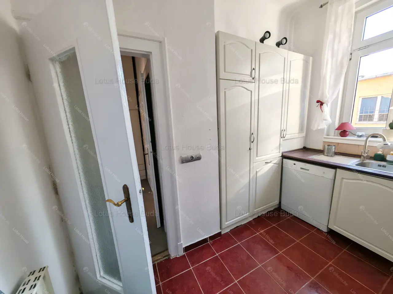 Kiadó albérlet 360000 Ft/hó áron: Budapest, XII. kerület  Böszörményi út. Mérete: 81 nm, 2 szobás | Alberlet.hu - 6667644