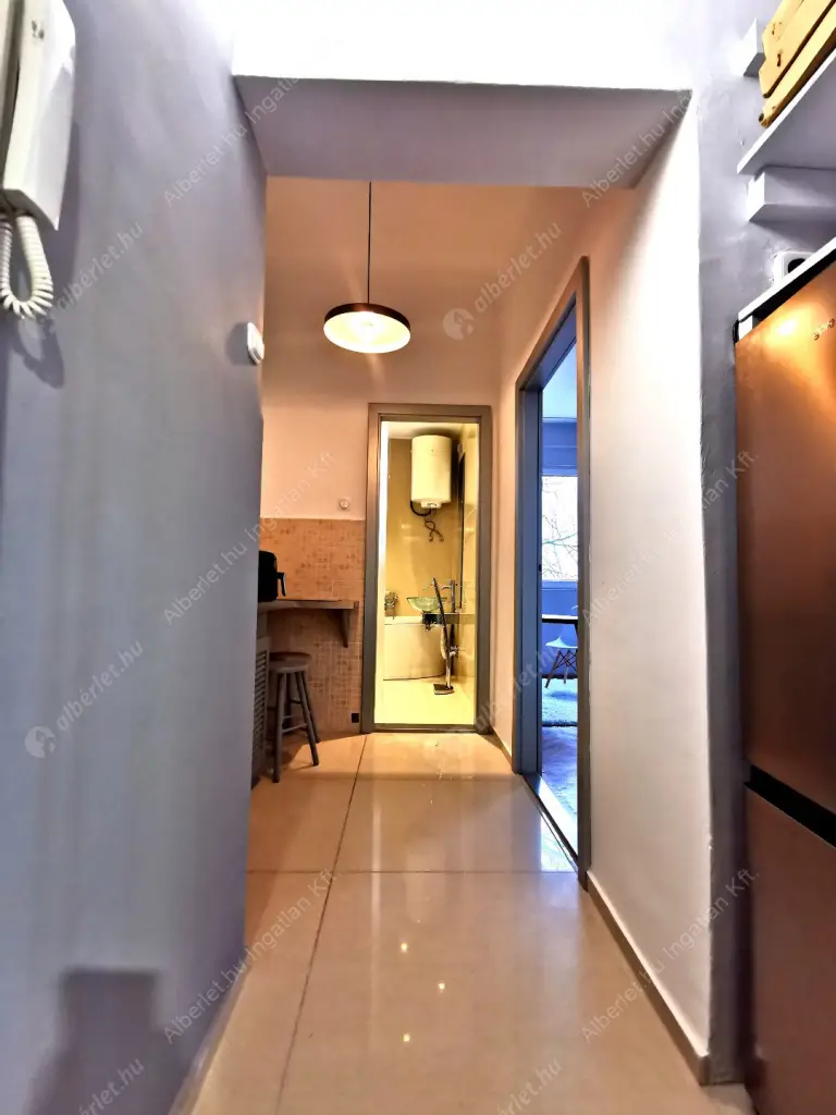 Kiadó albérlet 230000 Ft/hó áron: Budapest, XII. kerület  Bürök utca. Mérete: 30 nm, 1 szobás | Alberlet.hu - 6599530