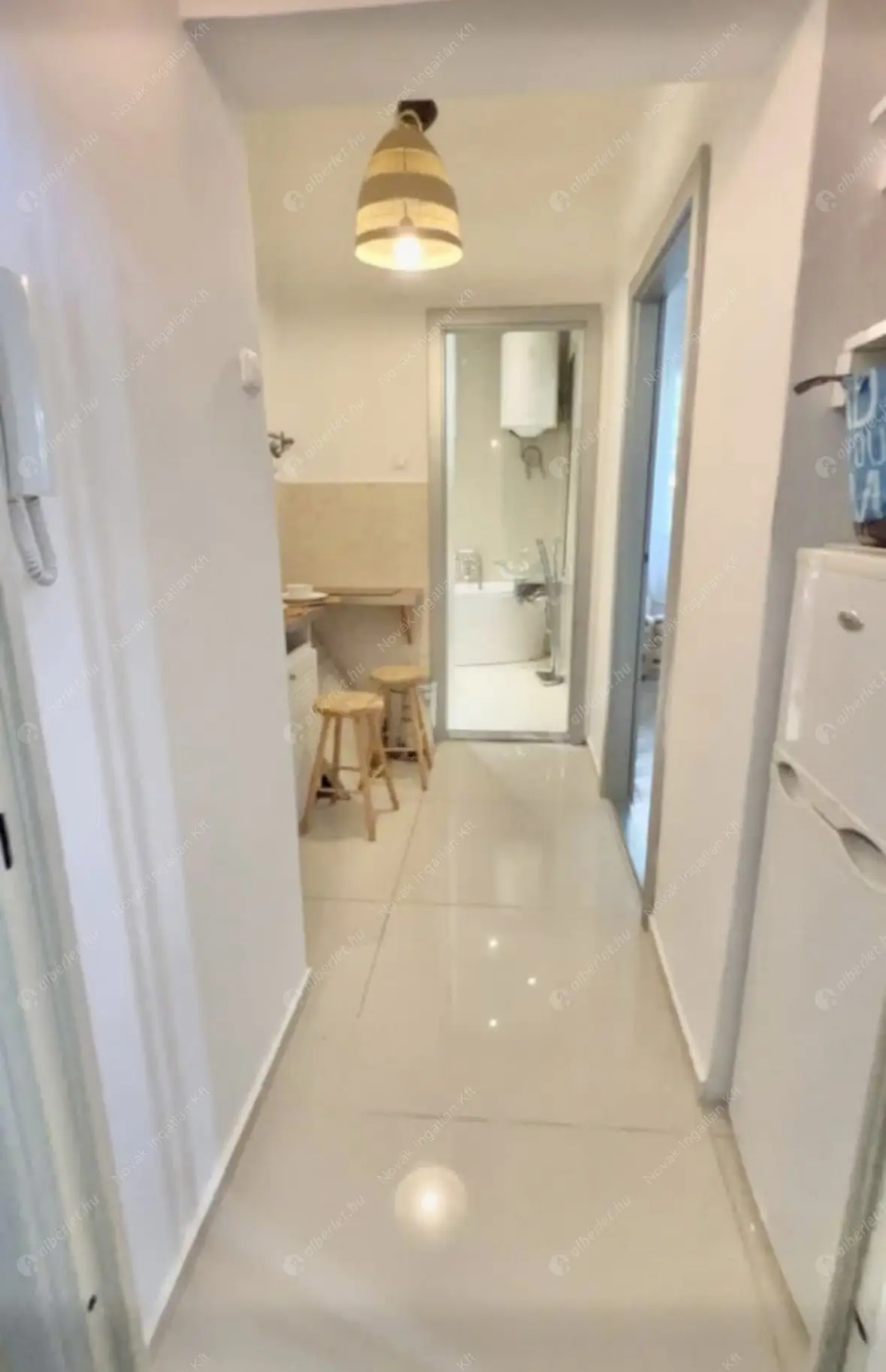 Kiadó albérlet 220000 Ft/hó áron: Budapest, XII. kerület  Bürök utca. Mérete: 30 nm, 1 szobás | Alberlet.hu - 6600652