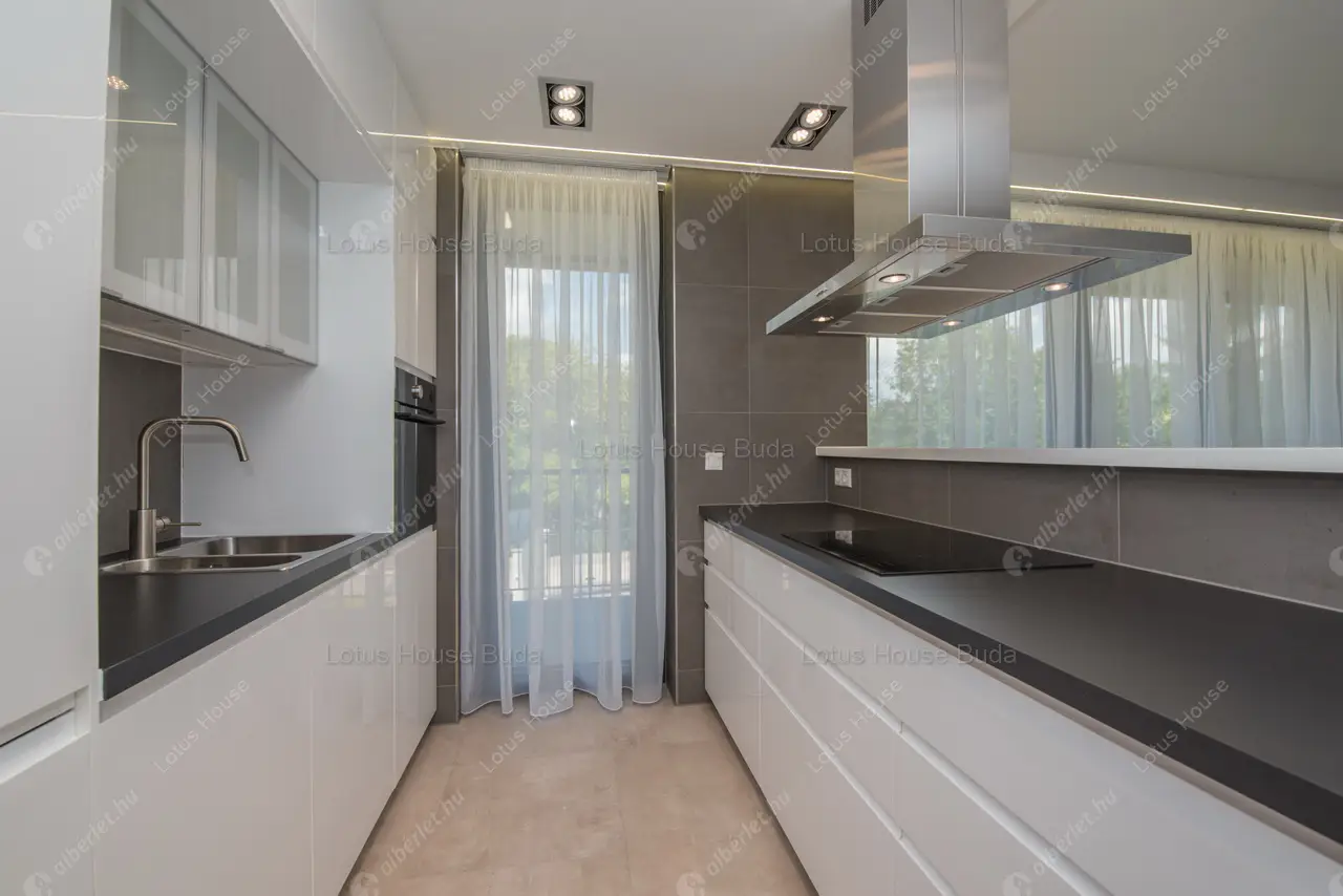 Kiadó albérlet 821000 Ft/hó áron: Budapest, XII. kerület  Csipke út. Mérete: 100 nm, 3 szobás | Alberlet.hu - 6467595