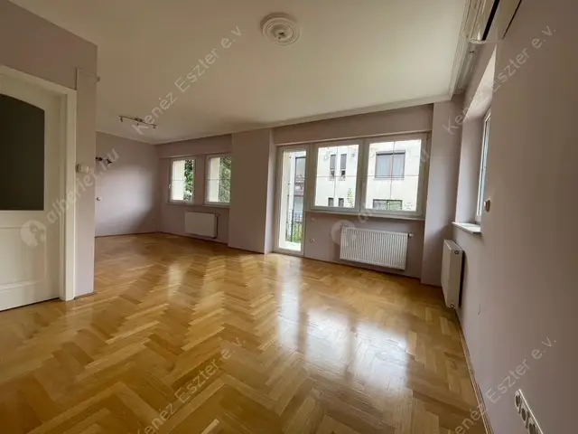 Kiadó albérlet 964000 Ft/hó áron: Budapest, XII. kerület  Csipke utca. Mérete: 300 nm, 6 szobás | Alberlet.hu - 6491730