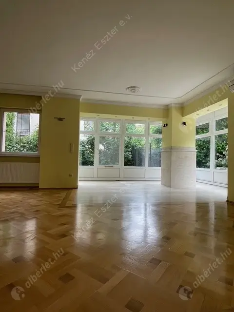 Kiadó albérlet 964000 Ft/hó áron: Budapest, XII. kerület  Csipke utca. Mérete: 300 nm, 6 szobás | Alberlet.hu - 6491741