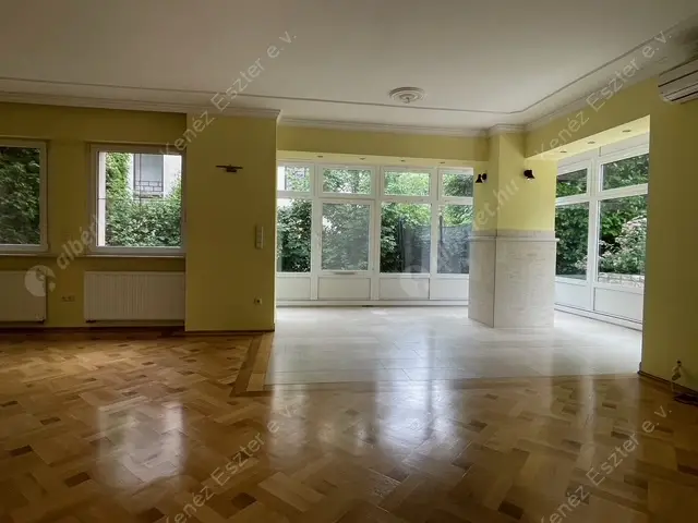 Kiadó albérlet 964000 Ft/hó áron: Budapest, XII. kerület  Csipke utca. Mérete: 300 nm, 6 szobás | Alberlet.hu - 6491742