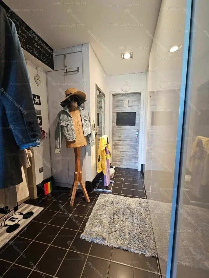 Kiadó albérlet 330000 Ft/hó áron: Budapest, XII. kerület  Csorna utca. Mérete: 62 nm, 2 szobás | Alberlet.hu - 6679568