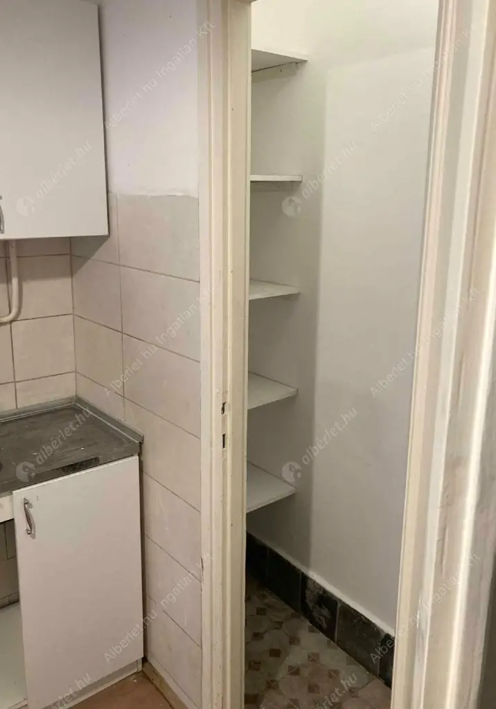 Kiadó albérlet 299000 Ft/hó áron: Budapest, XII. kerület  Csörsz utca. Mérete: 87 nm, 2 szobás | Alberlet.hu - 6597656