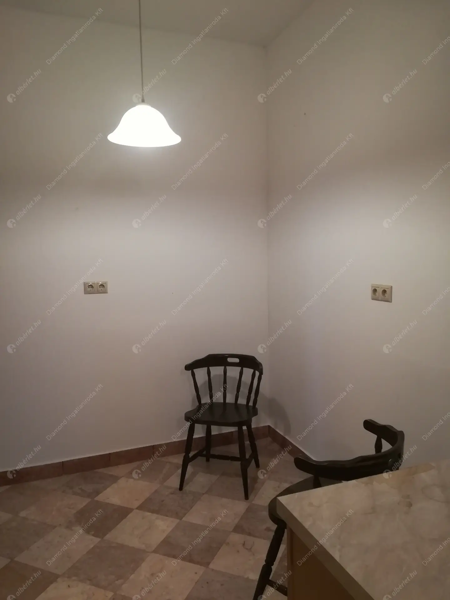 Kiadó albérlet 230000 Ft/hó áron: Budapest, XII. kerület  Dániel út. Mérete: 50 nm, 1 szobás | Alberlet.hu - 6531861