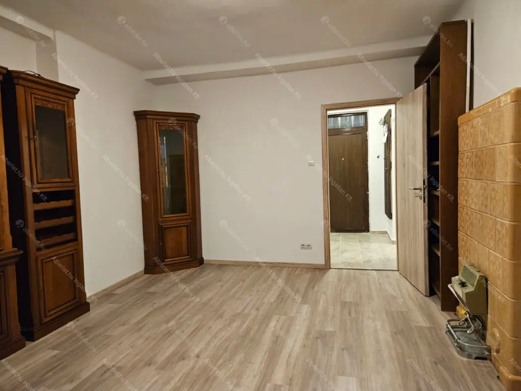 Kiadó albérlet 320000 Ft/hó áron: Budapest, XII. kerület  Dániel út. Mérete: 60 nm, 2 szobás | Alberlet.hu - 6647300