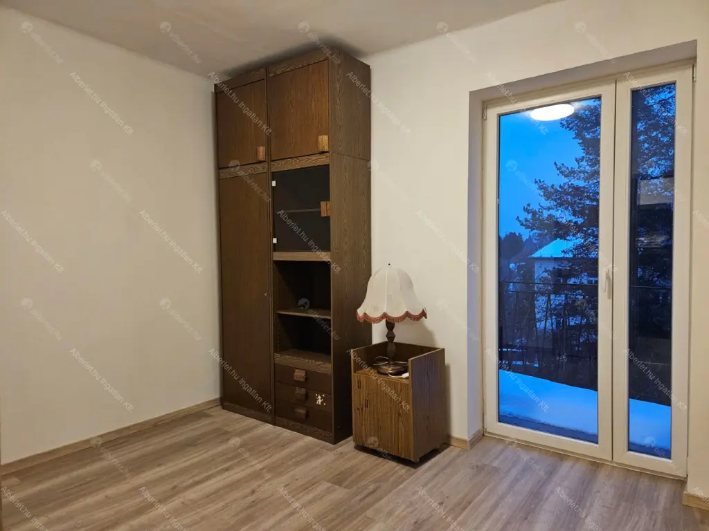 Kiadó albérlet 320000 Ft/hó áron: Budapest, XII. kerület  Dániel út. Mérete: 60 nm, 2 szobás | Alberlet.hu - 6647302