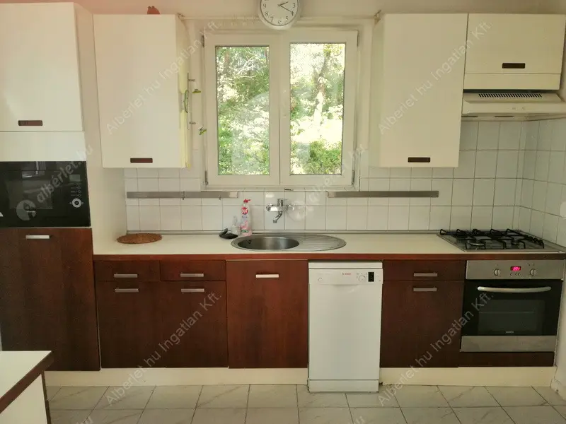 Kiadó albérlet 420000 Ft/hó áron: Budapest, XII. kerület  Denevér köz. Mérete: 120 nm, 4 szobás | Alberlet.hu - 6149446