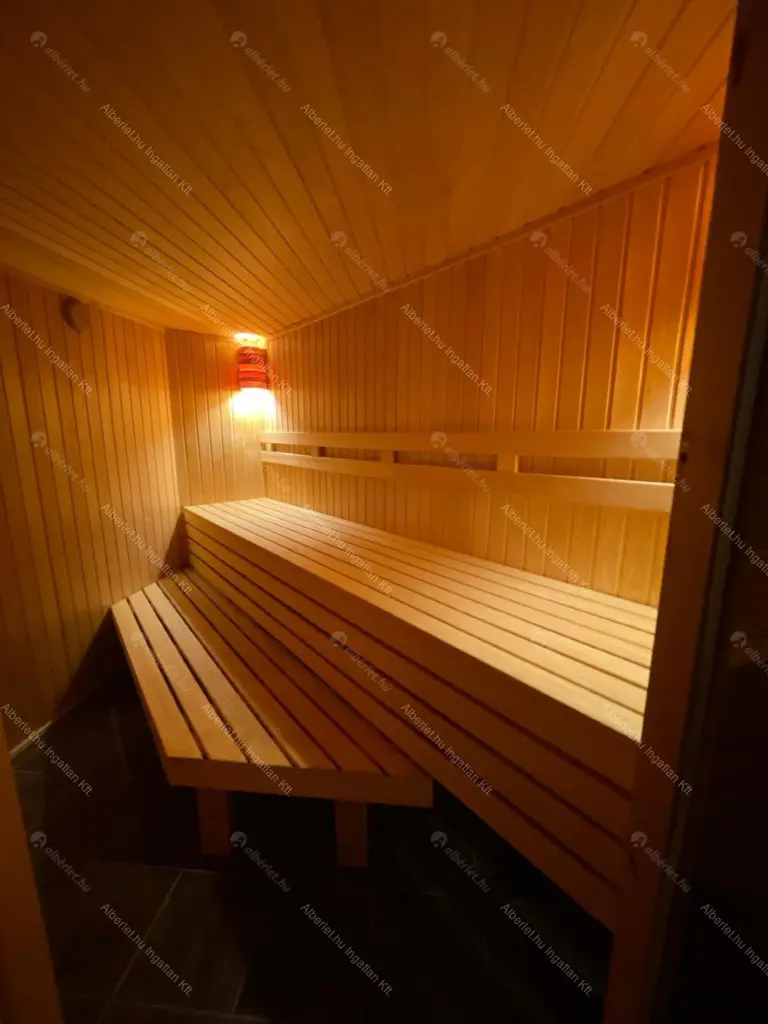 Kiadó albérlet 895000 Ft/hó áron: Budapest, XII. kerület  Denevér köz. Mérete: 165 nm, 4 szobás | Alberlet.hu - 6678384