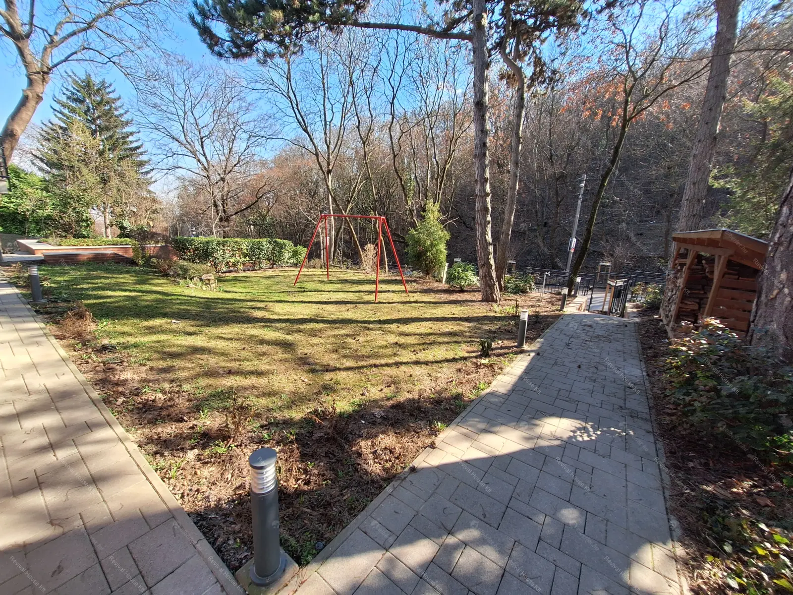 Kiadó albérlet 1200000 Ft/hó áron: Budapest, XII. kerület  Diós árok. Mérete: 200 nm, 5 szobás | Alberlet.hu - 6668399