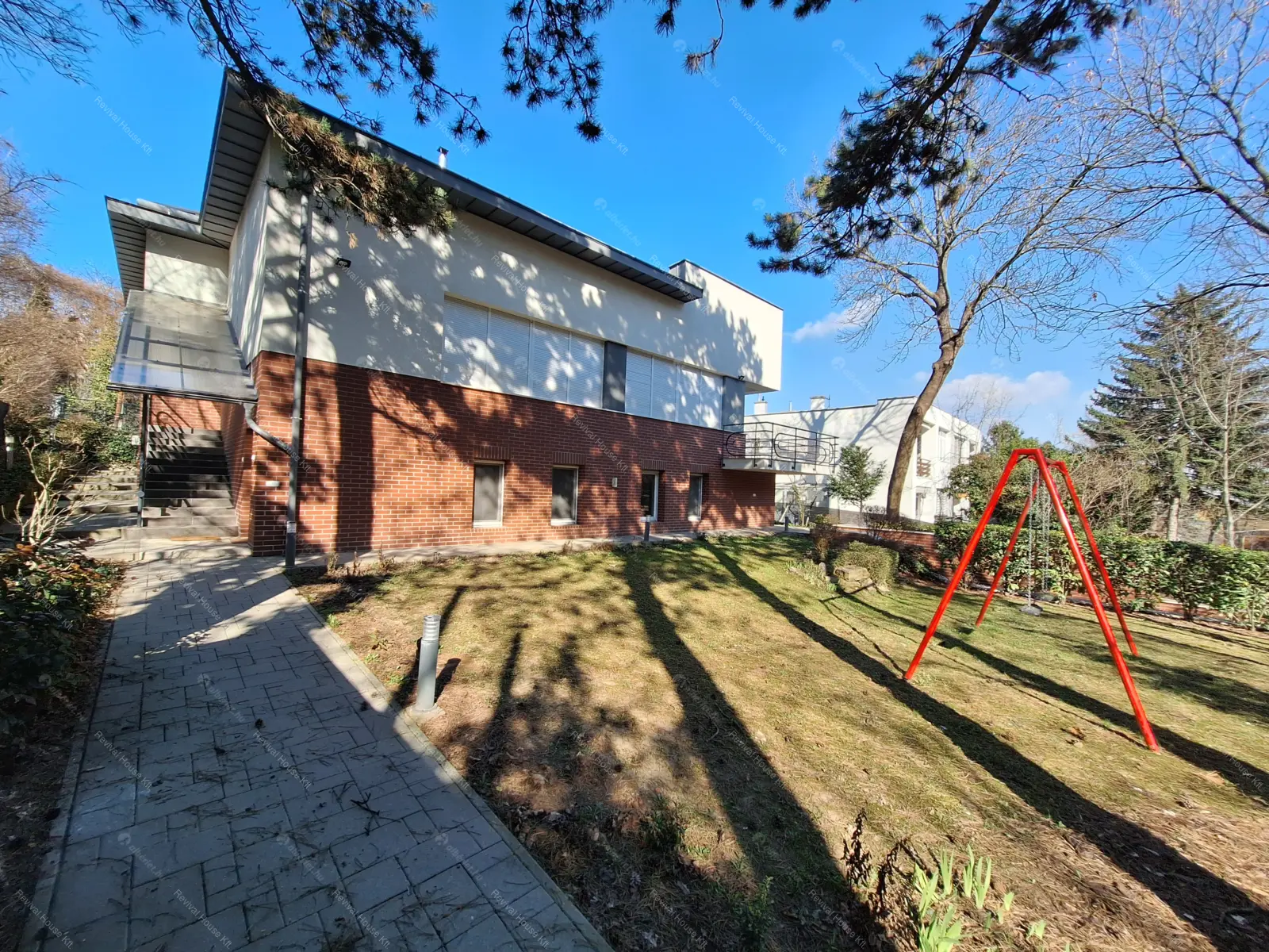 Kiadó albérlet 1200000 Ft/hó áron: Budapest, XII. kerület  Diós árok. Mérete: 200 nm, 5 szobás | Alberlet.hu - 6668400