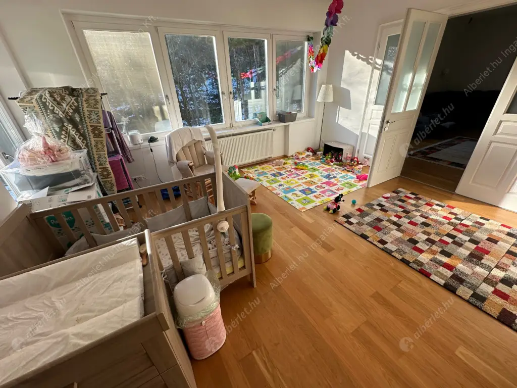 Kiadó albérlet 1200000 Ft/hó áron: Budapest, XII. kerület  Diós árok. Mérete: 200 nm, 5 szobás | Alberlet.hu - 6635136
