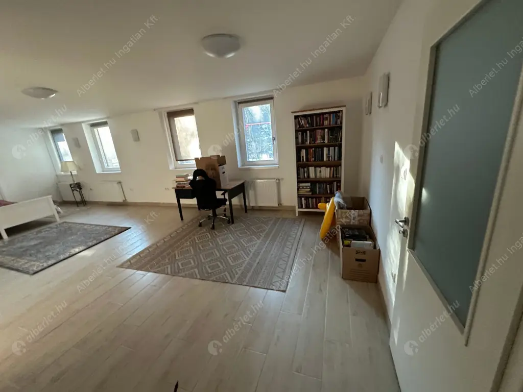 Kiadó albérlet 1200000 Ft/hó áron: Budapest, XII. kerület  Diós árok. Mérete: 200 nm, 5 szobás | Alberlet.hu - 6635139