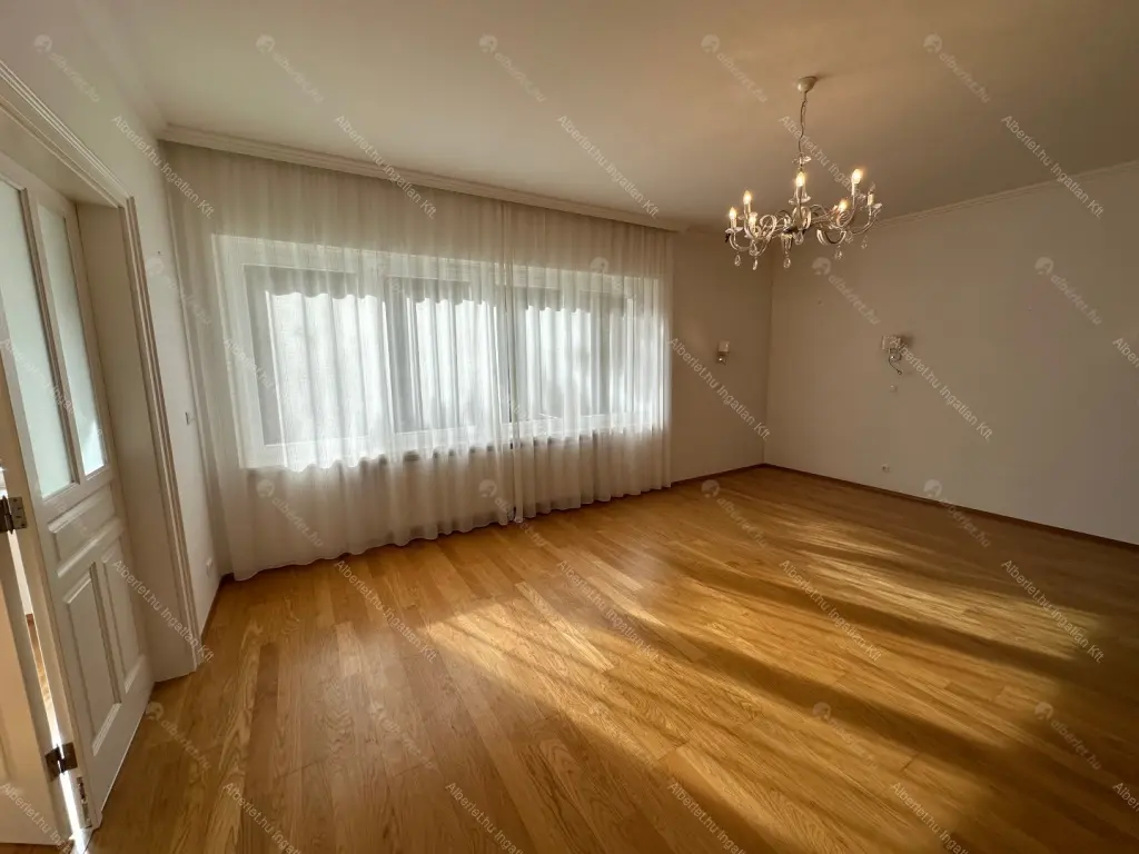 Kiadó albérlet 1200000 Ft/hó áron: Budapest, XII. kerület  Diós árok. Mérete: 200 nm, 5 szobás | Alberlet.hu - 6660942