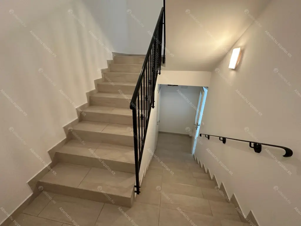 Kiadó albérlet 1200000 Ft/hó áron: Budapest, XII. kerület  Diós árok. Mérete: 200 nm, 5 szobás | Alberlet.hu - 6660964