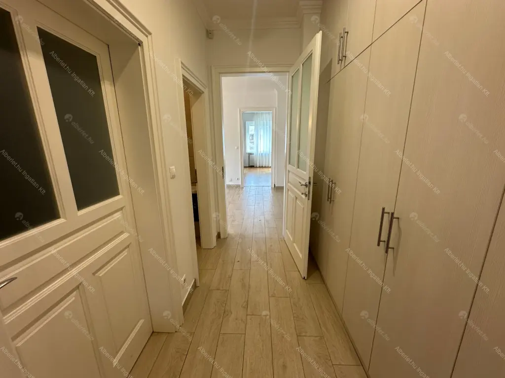 Kiadó albérlet 1200000 Ft/hó áron: Budapest, XII. kerület  Diós árok. Mérete: 200 nm, 5 szobás | Alberlet.hu - 6682372