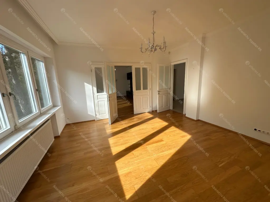 Kiadó albérlet 1200000 Ft/hó áron: Budapest, XII. kerület  Diós árok. Mérete: 200 nm, 5 szobás | Alberlet.hu - 6700875