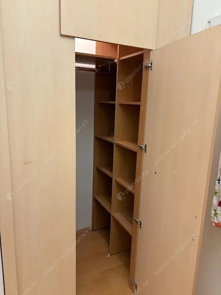 Kiadó albérlet 370000 Ft/hó áron: Budapest, XII. kerület  Diós árok. Mérete: 75 nm, 2 szobás | Alberlet.hu - 6541217