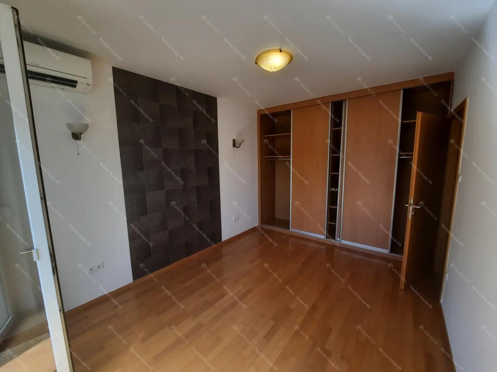 Kiadó albérlet 700000 Ft/hó áron: Budapest, XII. kerület  Dolgos utca. Mérete: 104 nm, 4 szobás | Alberlet.hu - 5727636