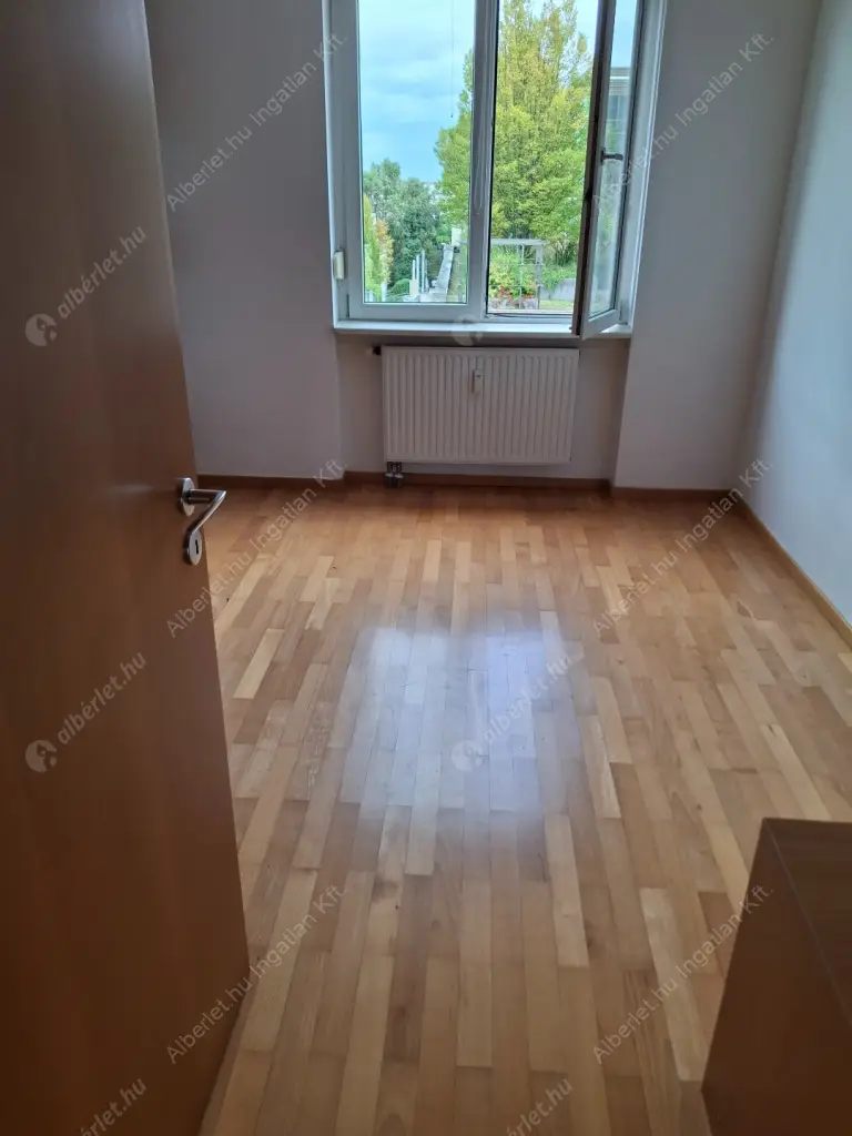 Kiadó albérlet 700000 Ft/hó áron: Budapest, XII. kerület  Dolgos utca. Mérete: 112 nm, 4 szobás | Alberlet.hu - 6553061