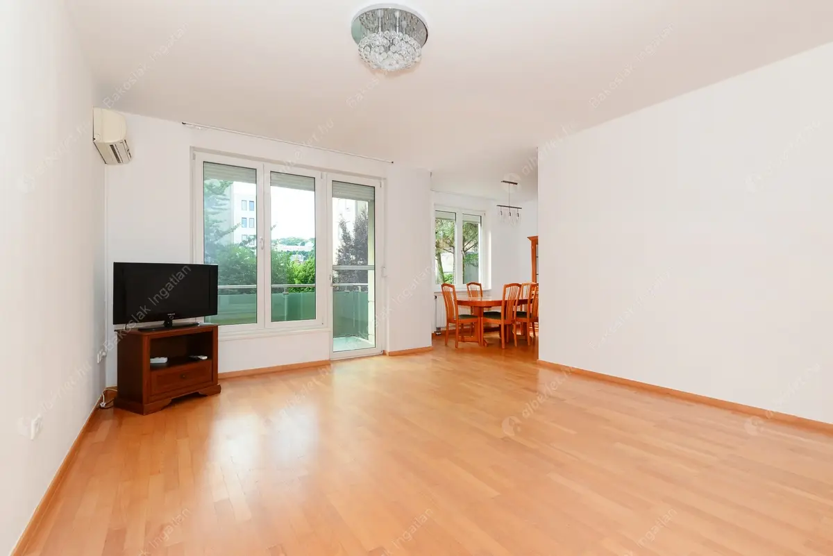 Kiadó albérlet 497000 Ft/hó áron: Budapest, XII. kerület  Dolgos utca. Mérete: 89 nm, 3 szobás | Alberlet.hu - 6114490