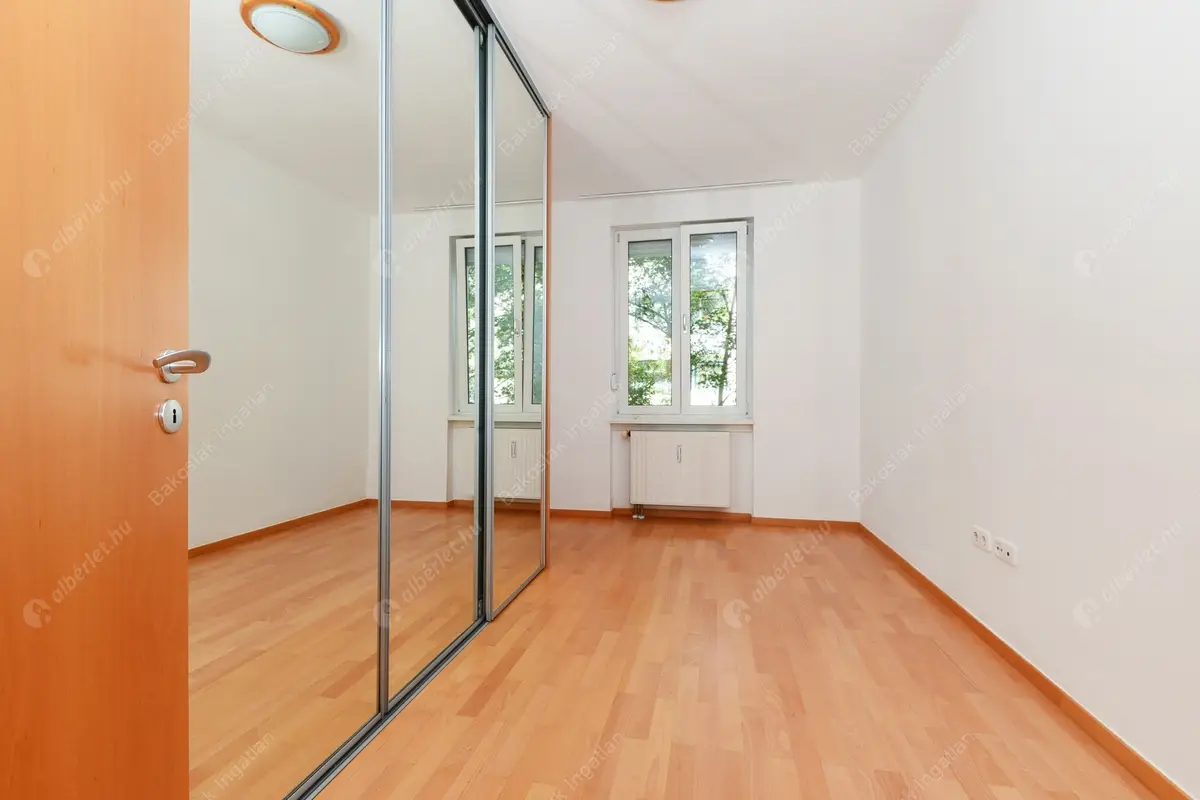 Kiadó albérlet 497000 Ft/hó áron: Budapest, XII. kerület  Dolgos utca. Mérete: 89 nm, 3 szobás | Alberlet.hu - 6114499