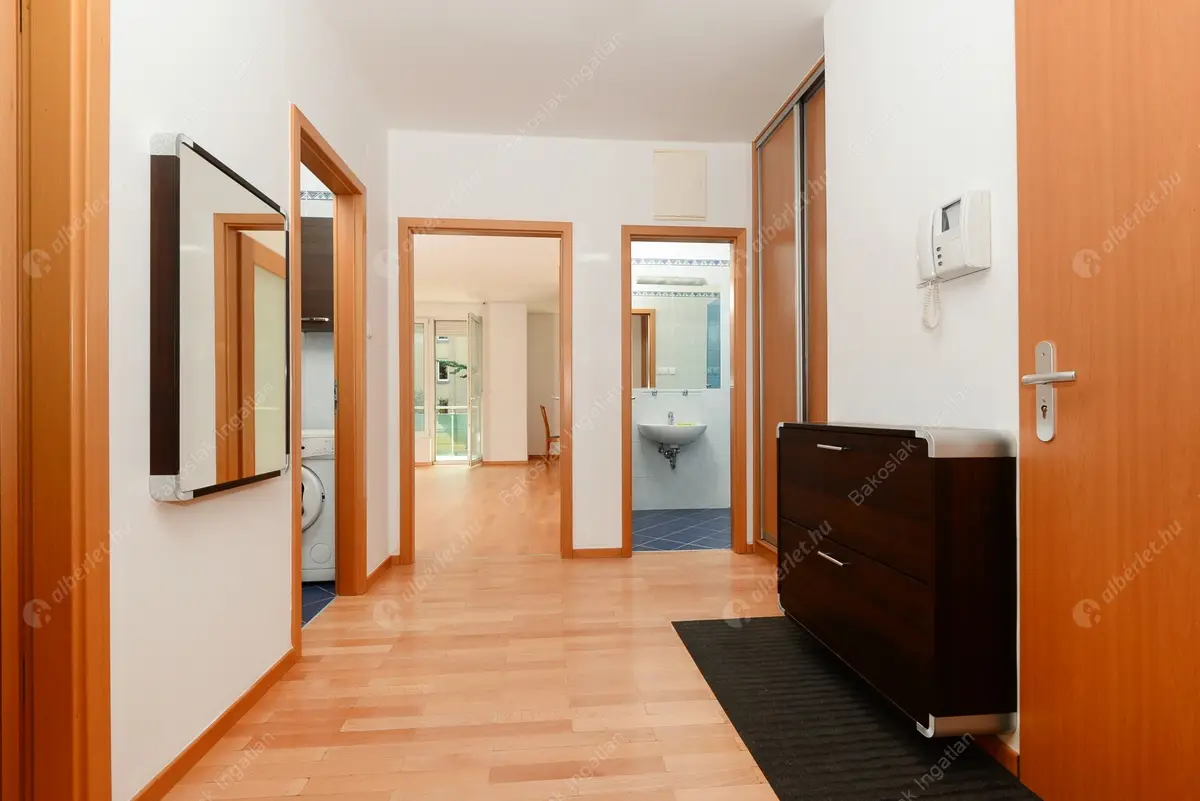 Kiadó albérlet 497000 Ft/hó áron: Budapest, XII. kerület  Dolgos utca. Mérete: 89 nm, 3 szobás | Alberlet.hu - 6114501