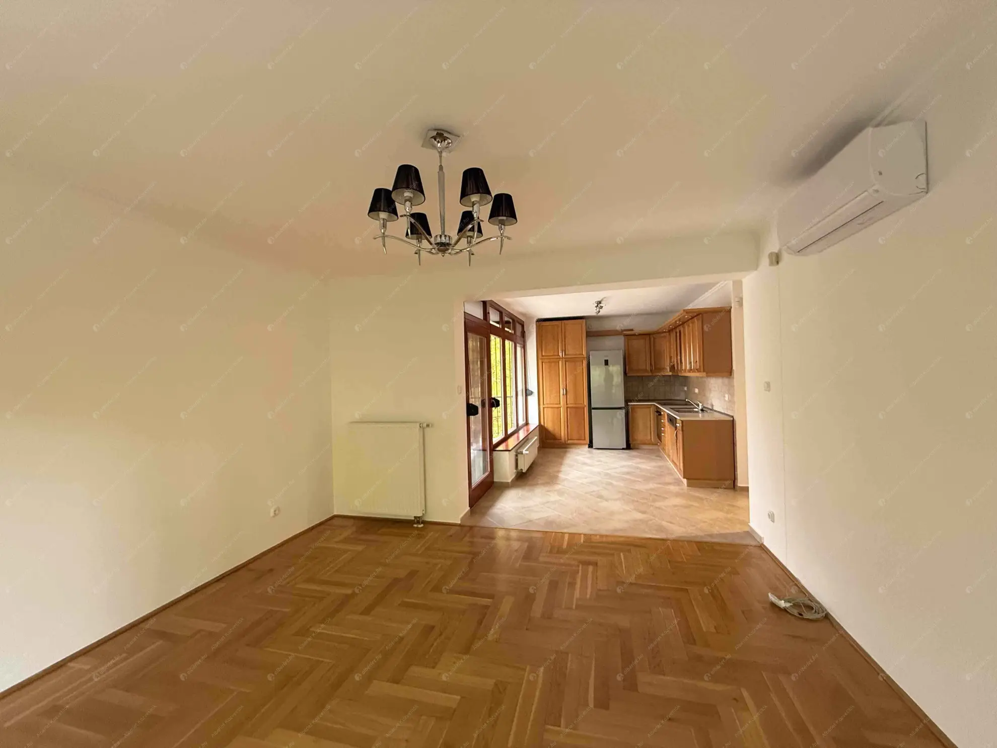 Kiadó albérlet 335000 Ft/hó áron: Budapest, XII. kerület  Eötvös út. Mérete: 68 nm, 2 szobás | Alberlet.hu - 6564566