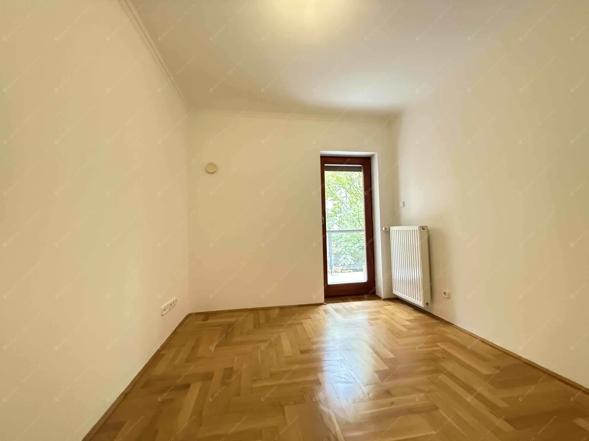 Kiadó albérlet 335000 Ft/hó áron: Budapest, XII. kerület  Eötvös út. Mérete: 68 nm, 2 szobás | Alberlet.hu - 6564573