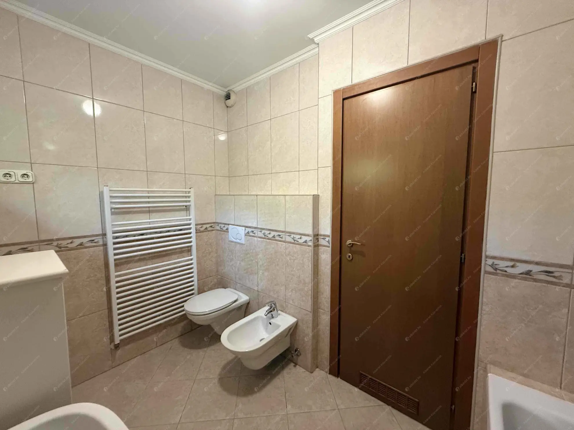 Kiadó albérlet 335000 Ft/hó áron: Budapest, XII. kerület  Eötvös út. Mérete: 68 nm, 2 szobás | Alberlet.hu - 6564576