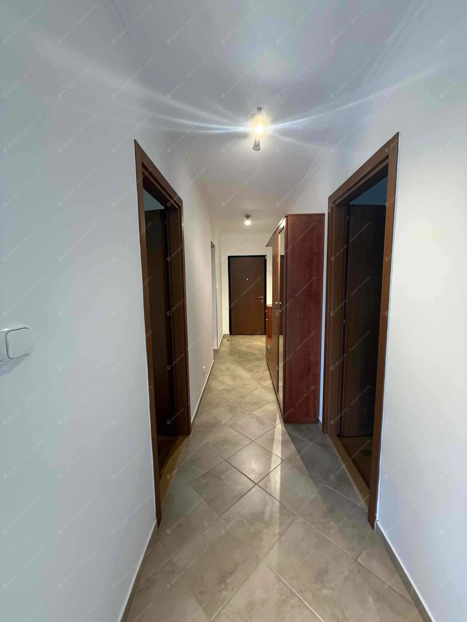 Kiadó albérlet 335000 Ft/hó áron: Budapest, XII. kerület  Eötvös út. Mérete: 68 nm, 2 szobás | Alberlet.hu - 6564579