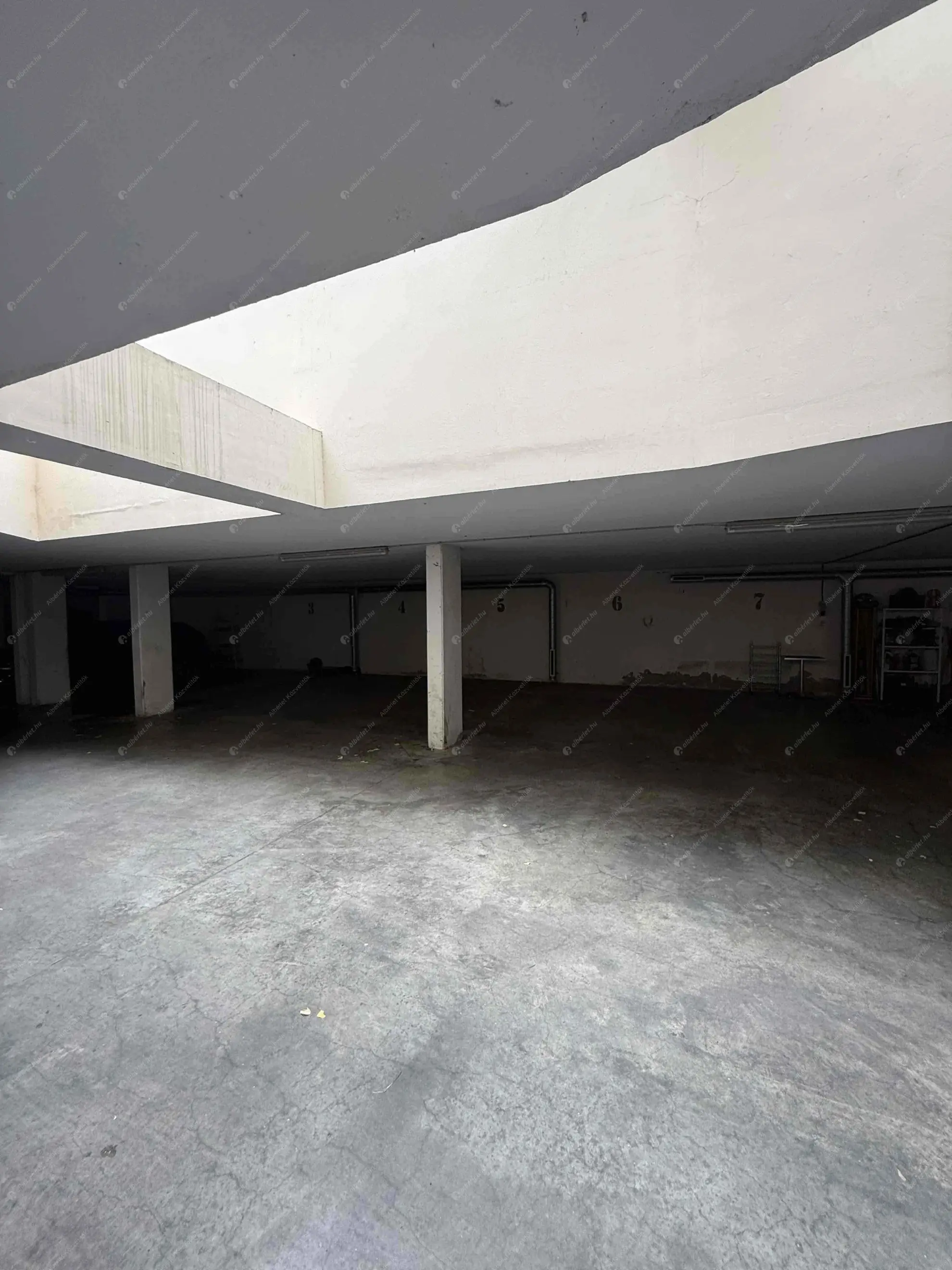 Kiadó albérlet 335000 Ft/hó áron: Budapest, XII. kerület  Eötvös út. Mérete: 68 nm, 2 szobás | Alberlet.hu - 6564581