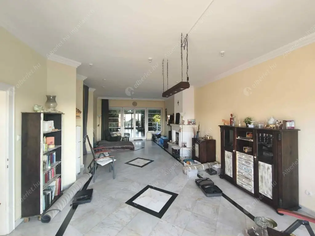 Kiadó albérlet 1196000 Ft/hó áron: Budapest, XII. kerület  Fodor lejtő. Mérete: 280 nm, 4 szobás | Alberlet.hu - 6586885