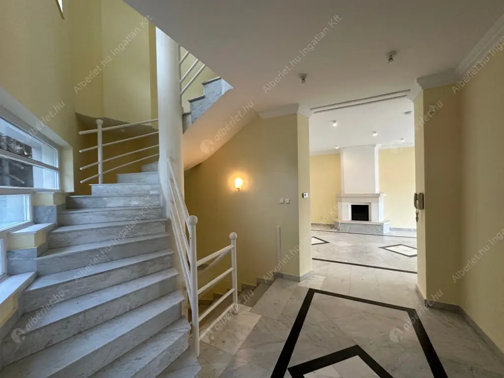 Kiadó albérlet 1020000 Ft/hó áron: Budapest, XII. kerület  Fodor utca. Mérete: 280 nm, 4 szobás | Alberlet.hu - 6617384