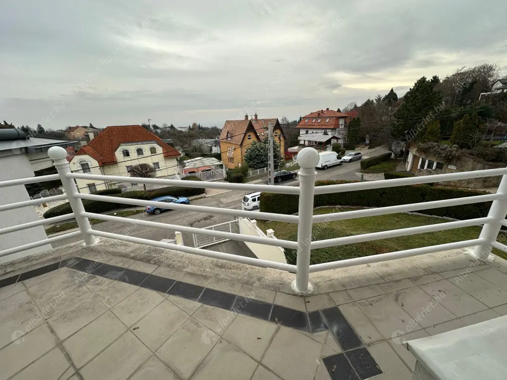 Kiadó albérlet 1020000 Ft/hó áron: Budapest, XII. kerület  Fodor utca. Mérete: 280 nm, 4 szobás | Alberlet.hu - 6617394