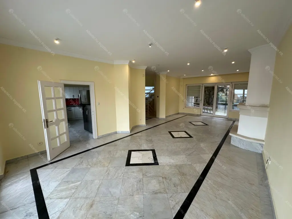 Kiadó albérlet 974000 Ft/hó áron: Budapest, XII. kerület  Fodor utca. Mérete: 280 nm, 4 szobás | Alberlet.hu - 6682101