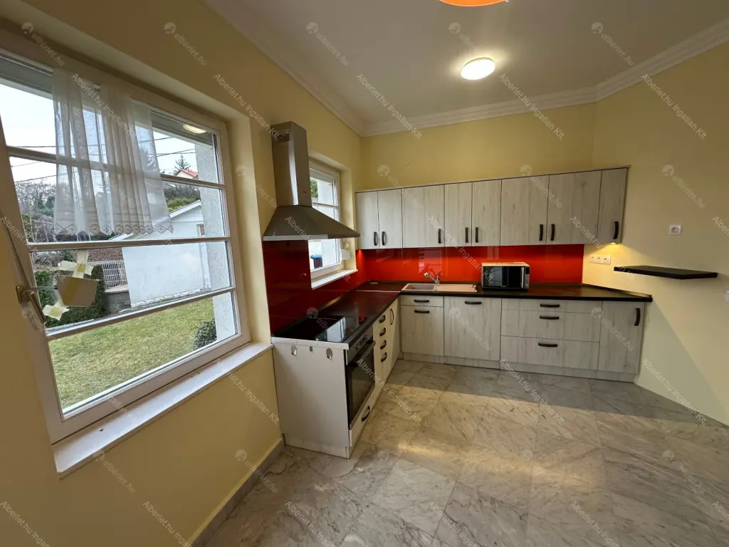 Kiadó albérlet 974000 Ft/hó áron: Budapest, XII. kerület  Fodor utca. Mérete: 280 nm, 4 szobás | Alberlet.hu - 6682107