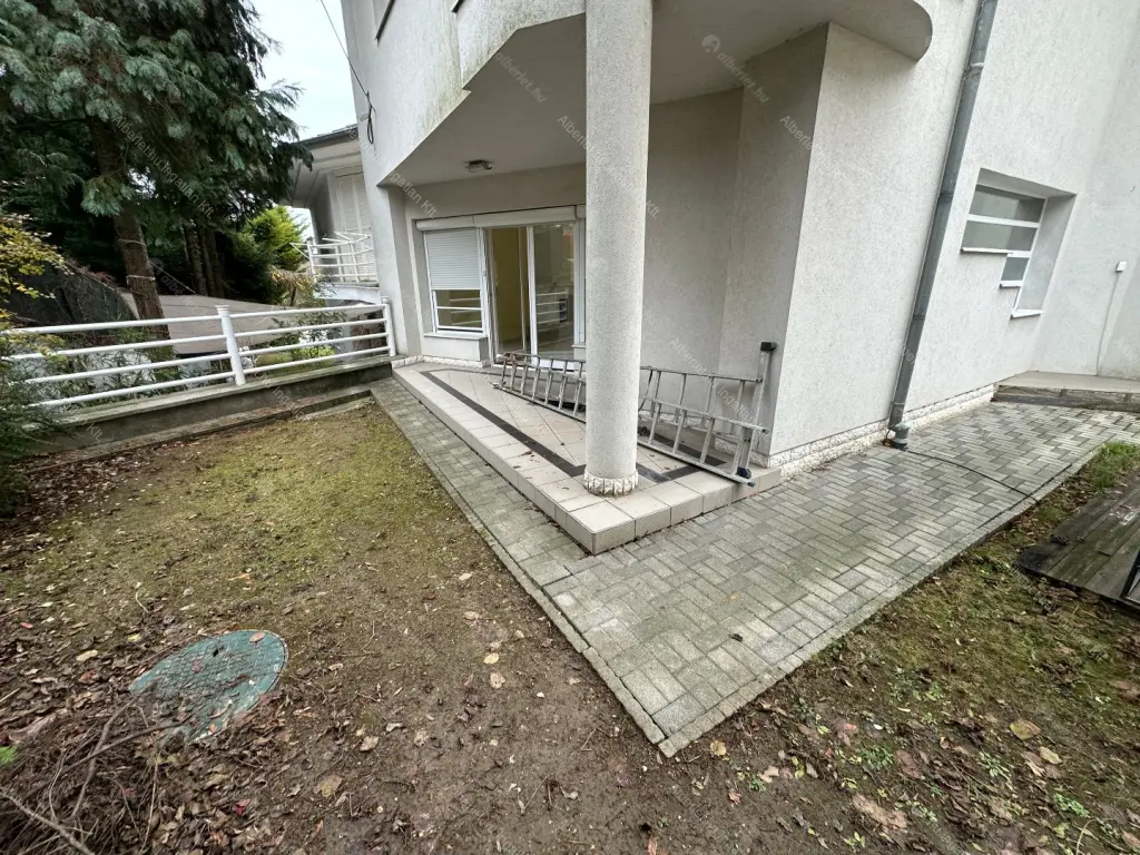 Kiadó albérlet 974000 Ft/hó áron: Budapest, XII. kerület  Fodor utca. Mérete: 280 nm, 4 szobás | Alberlet.hu - 6682124