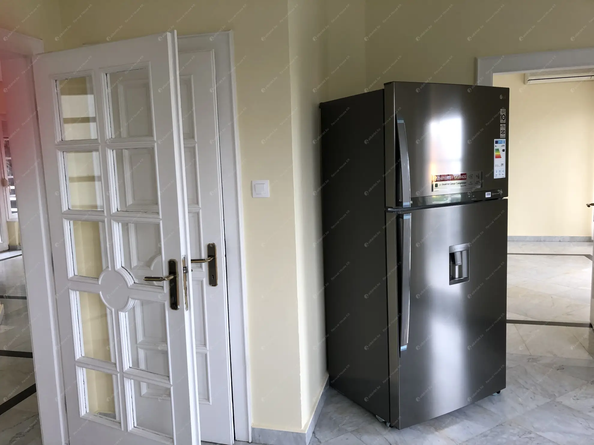 Kiadó albérlet 1145000 Ft/hó áron: Budapest, XII. kerület  Fodor utca. Mérete: 280 nm, 4 szobás | Alberlet.hu - 6596735