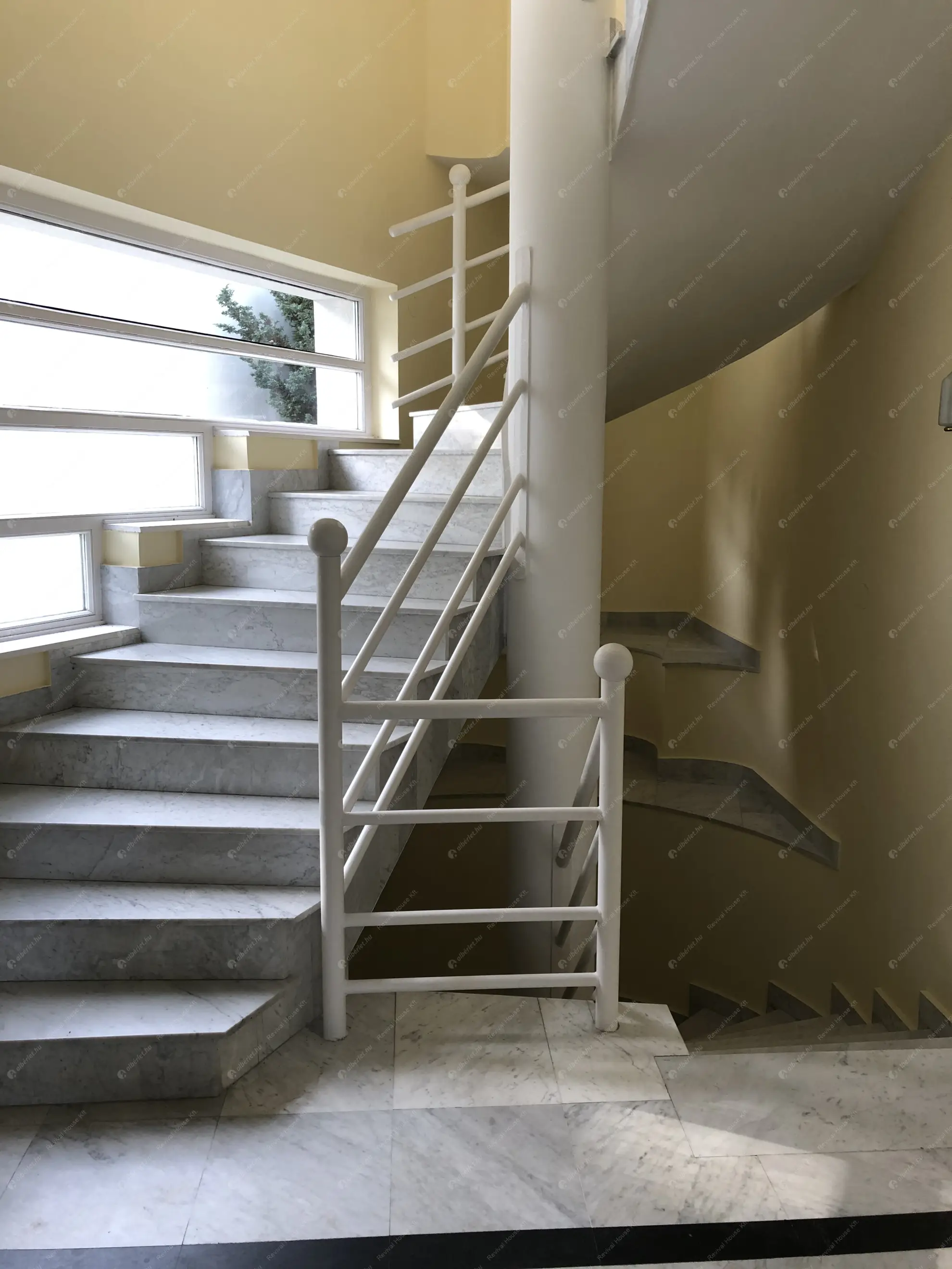 Kiadó albérlet 1145000 Ft/hó áron: Budapest, XII. kerület  Fodor utca. Mérete: 280 nm, 4 szobás | Alberlet.hu - 6596794