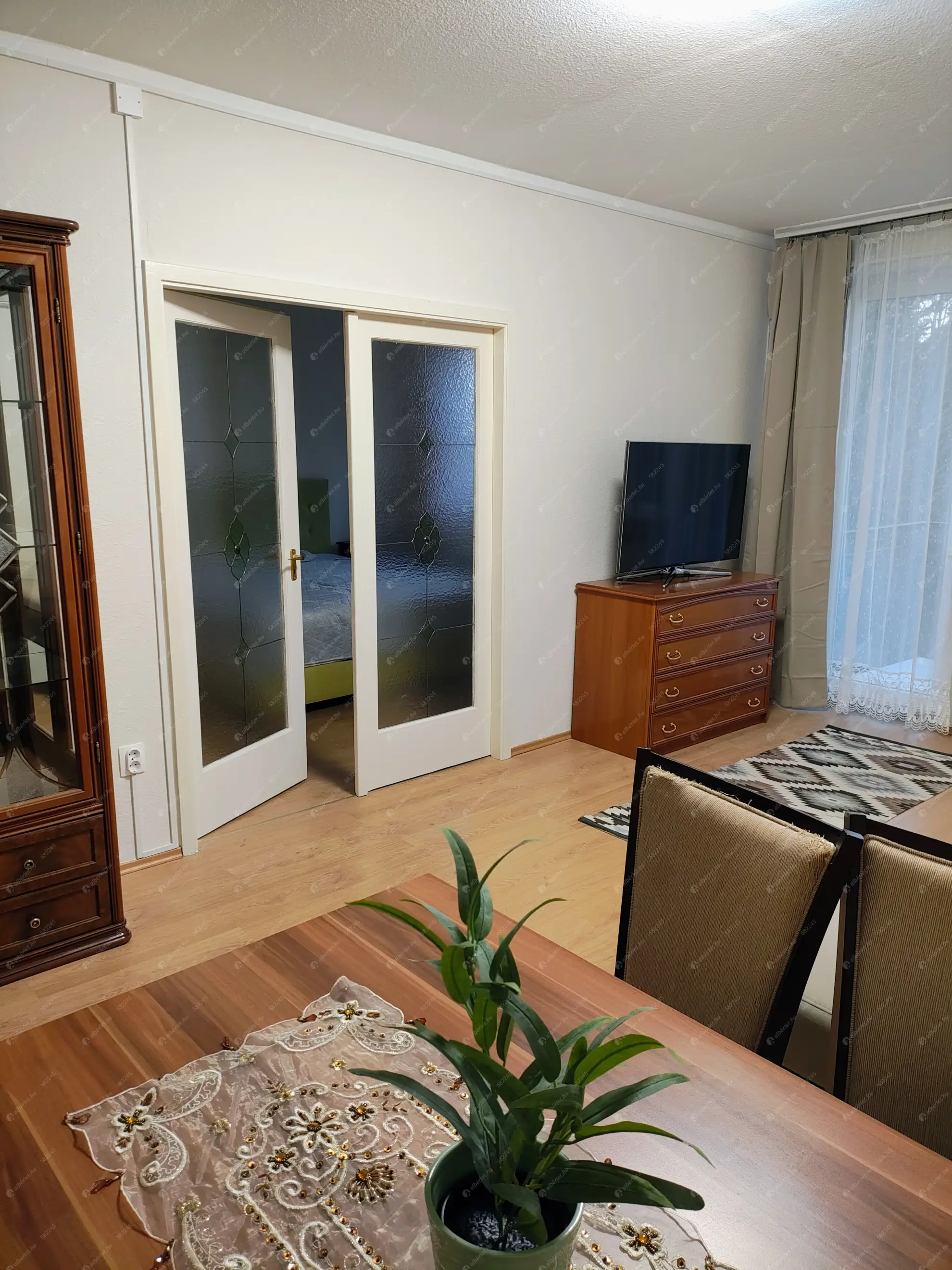 Kiadó albérlet 260000 Ft/hó áron: Budapest, XII. kerület  Fülemile út. Mérete: 66 nm, 2 szobás | Alberlet.hu - 6609509