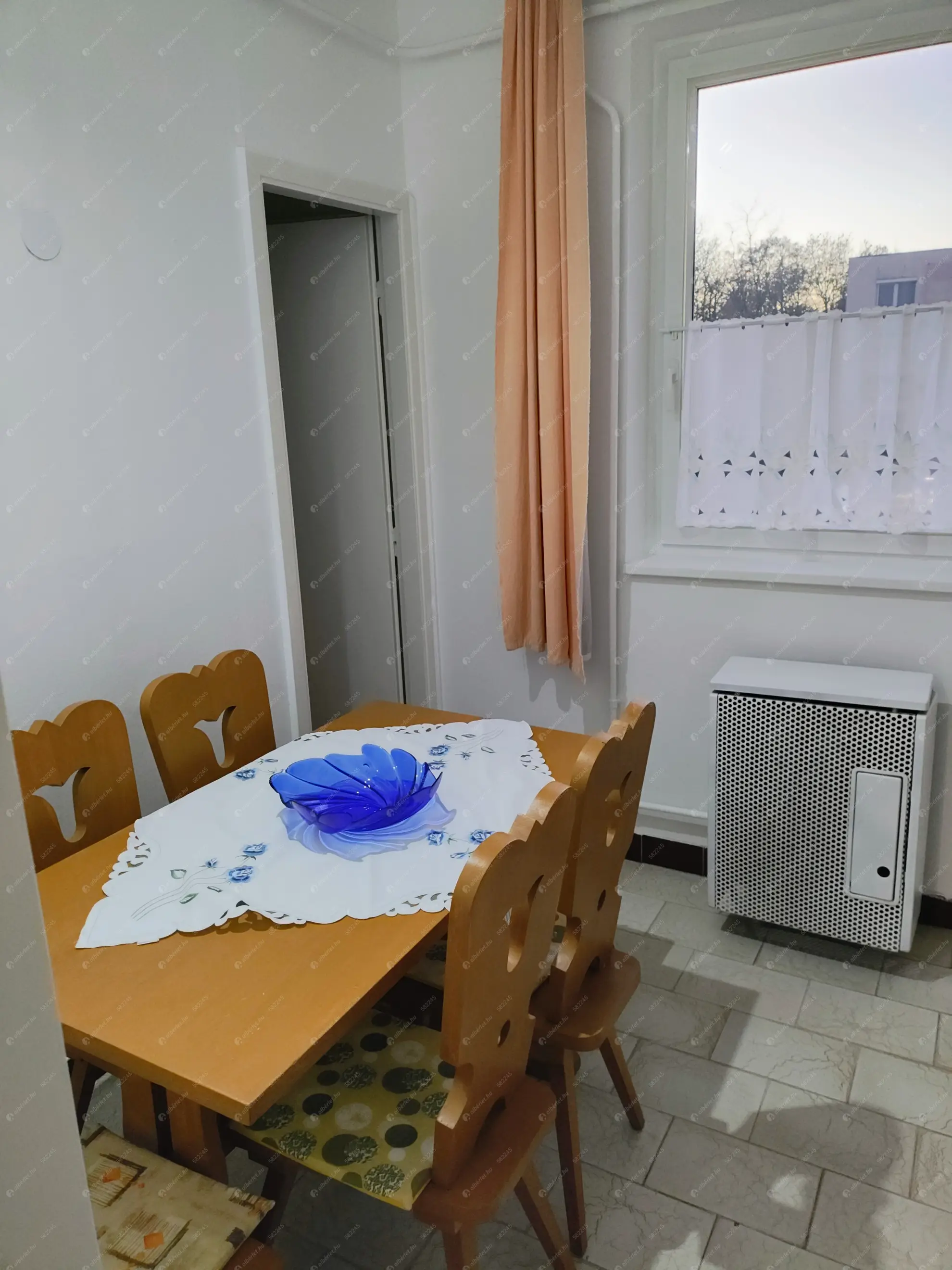 Kiadó albérlet 260000 Ft/hó áron: Budapest, XII. kerület  Fülemile út. Mérete: 66 nm, 2 szobás | Alberlet.hu - 6609517