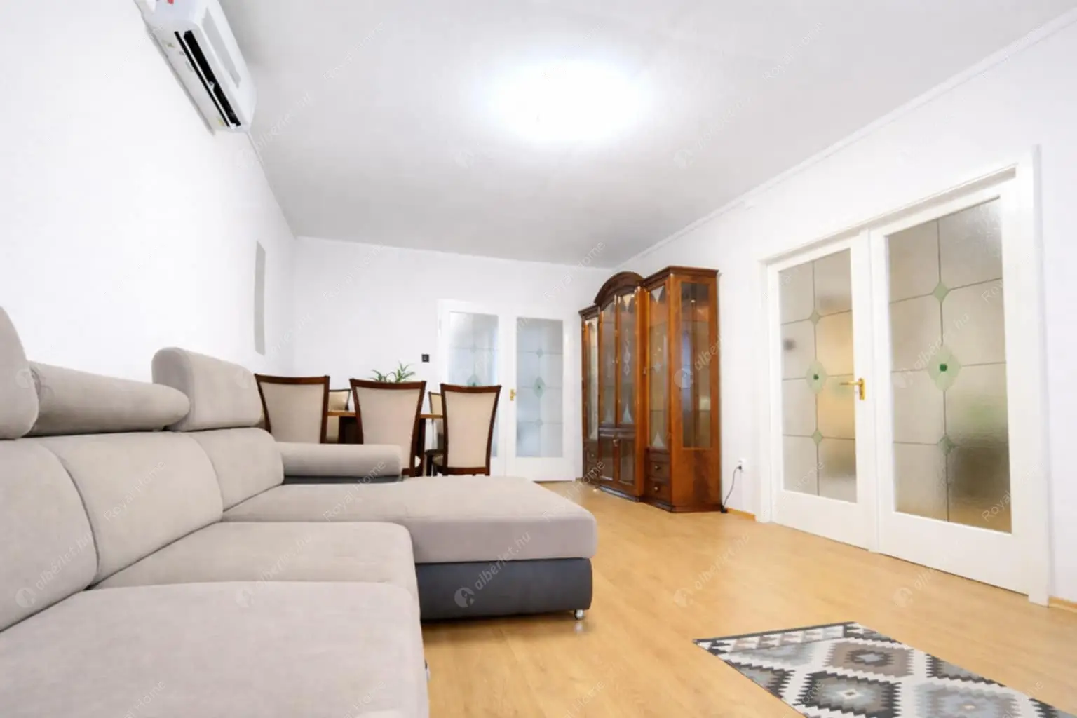 Kiadó albérlet 259000 Ft/hó áron: Budapest, XII. kerület  Fülemile út. Mérete: 70 nm, 3 szobás | Alberlet.hu - 6619547