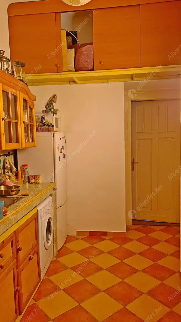 Kiadó albérlet 180000 Ft/hó áron: Budapest, XII. kerület  Greguss utca. Mérete: 34 nm, 1 szobás | Alberlet.hu - 6570200