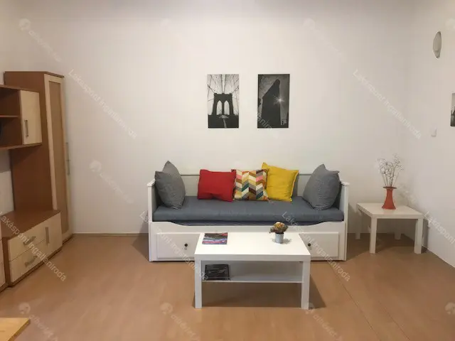 Kiadó albérlet 215000 Ft/hó áron: Budapest, XII. kerület  Hajnóczy József utca. Mérete: 41 nm, 1 szobás | Alberlet.hu - 6708691