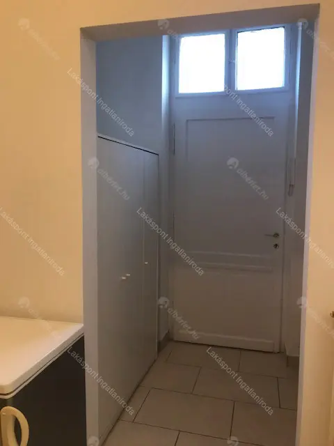 Kiadó albérlet 215000 Ft/hó áron: Budapest, XII. kerület  Hajnóczy József utca. Mérete: 41 nm, 1 szobás | Alberlet.hu - 6708695