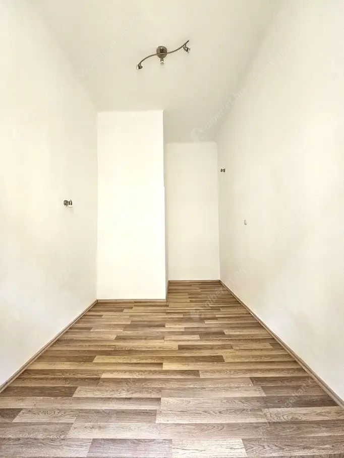 Kiadó albérlet 220000 Ft/hó áron: Budapest, XII. kerület  Hajnóczy József utca. Mérete: 44 nm, 2 szobás | Alberlet.hu - 6603931