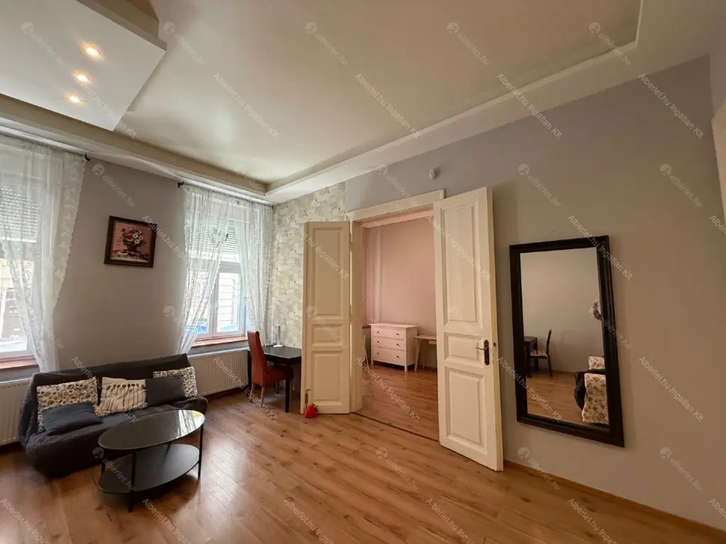 Kiadó albérlet 290000 Ft/hó áron: Budapest, XII. kerület  Hajnóczy József utca. Mérete: 78 nm, 3 szobás | Alberlet.hu - 6698842